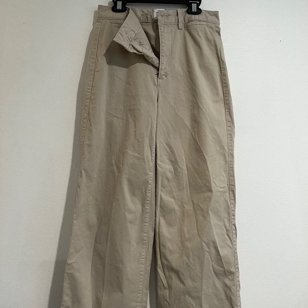 Wide leg kakis